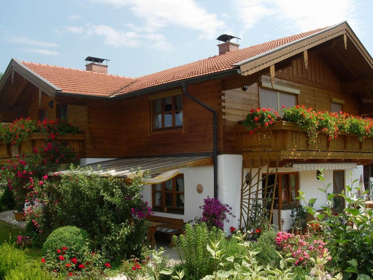 Haus Blumenfeld-Schwaiger Übersee Exterior foto